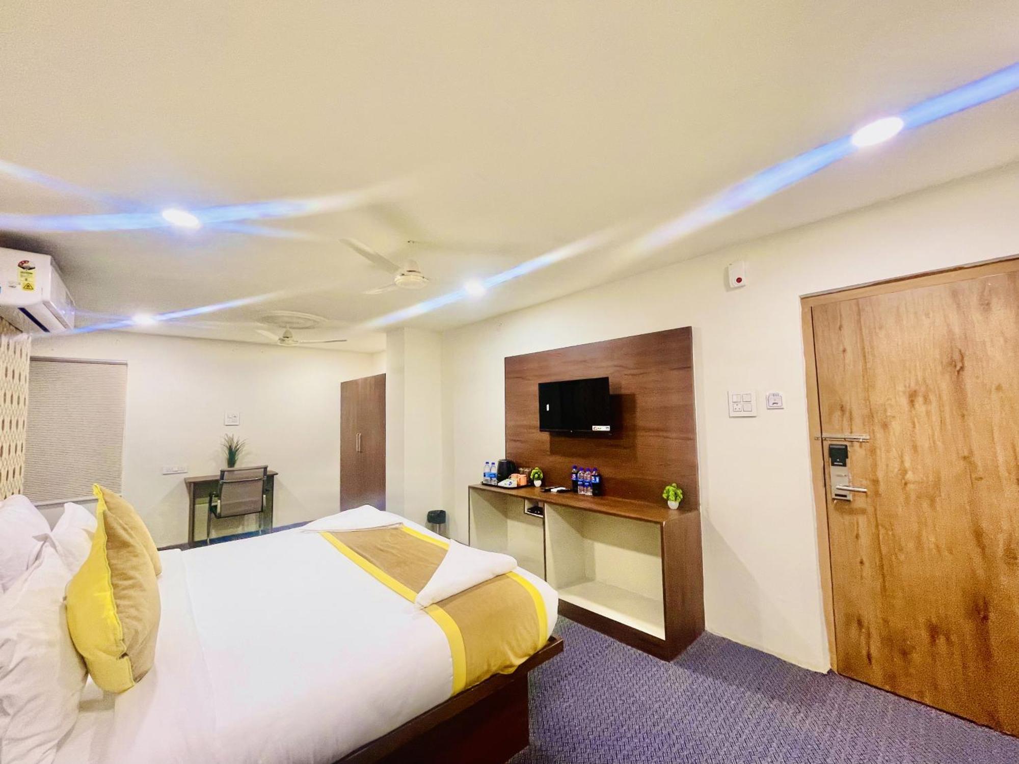 Hotel Eagle Grand Hyderabad Airport Zone Shamshabad Luaran gambar