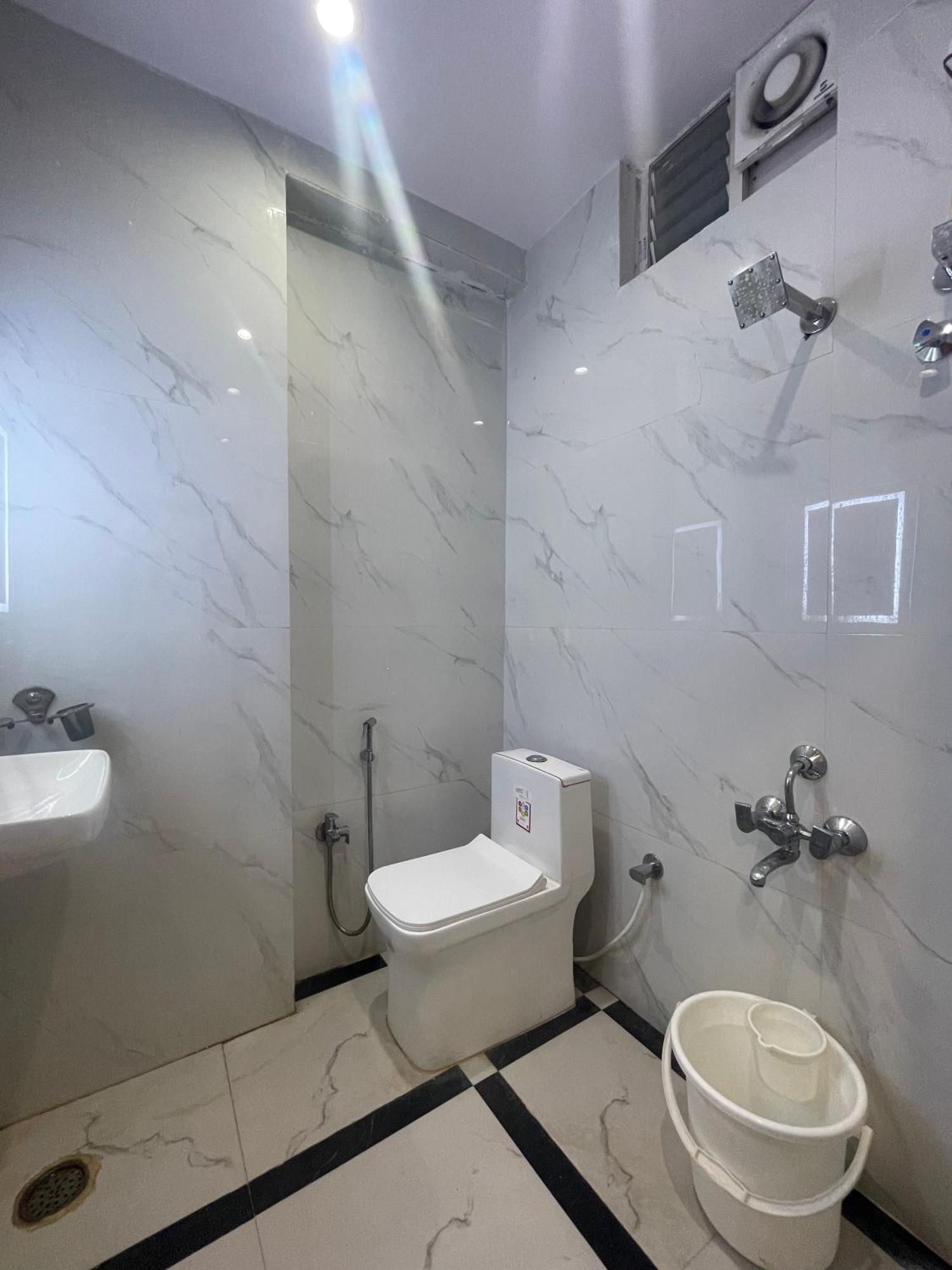 Hotel Eagle Grand Hyderabad Airport Zone Shamshabad Luaran gambar